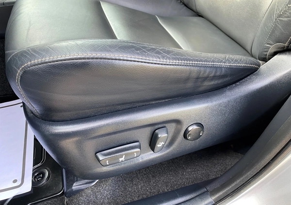 Toyota RAV4 cena 50890 przebieg: 225543, rok produkcji 2014 z Boguchwała małe 781